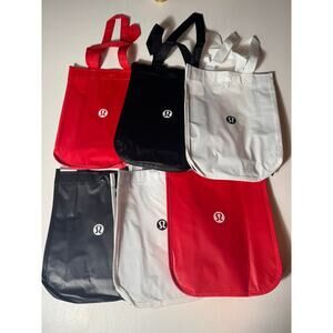 NWOT Lululemon bundle of 6 Reusable Tote Bags